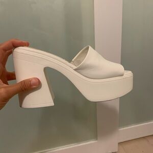 White Platform Shoe/Heels